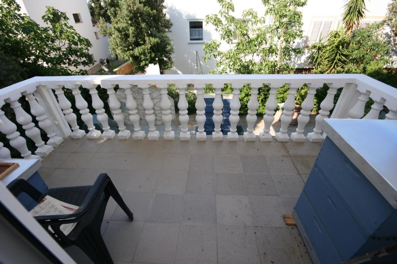 Apartments With A Parking Space Mandre, Pag - 6405 科兰 外观 照片