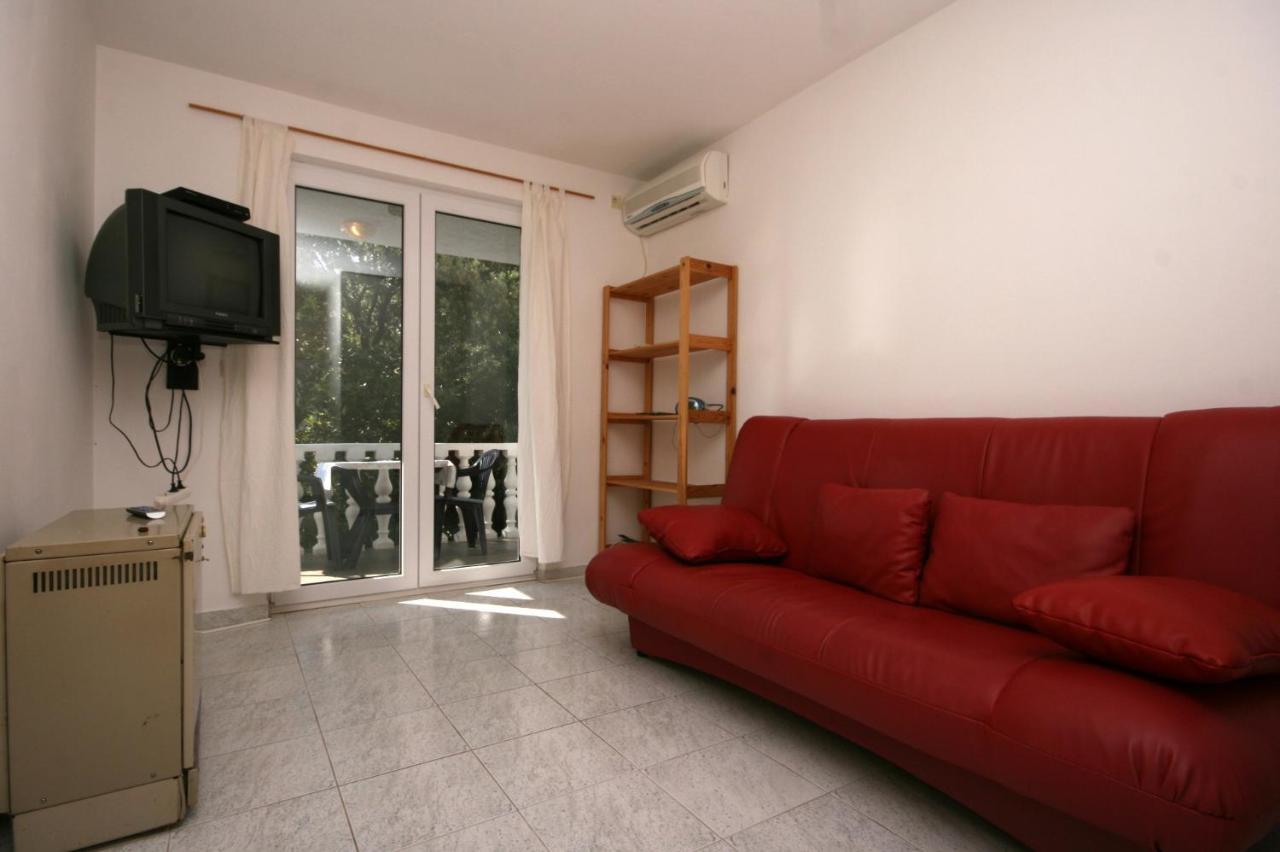 Apartments With A Parking Space Mandre, Pag - 6405 科兰 外观 照片