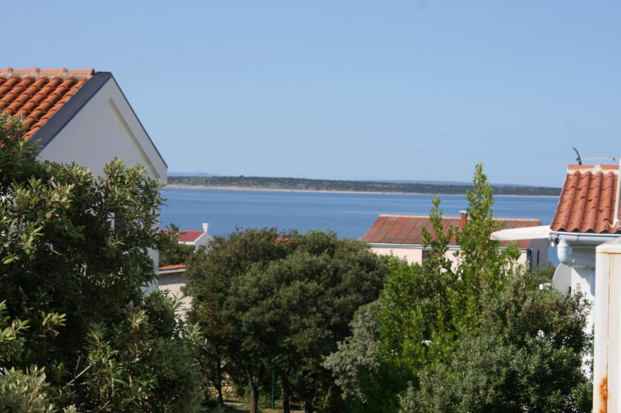 Apartments With A Parking Space Mandre, Pag - 6405 科兰 外观 照片