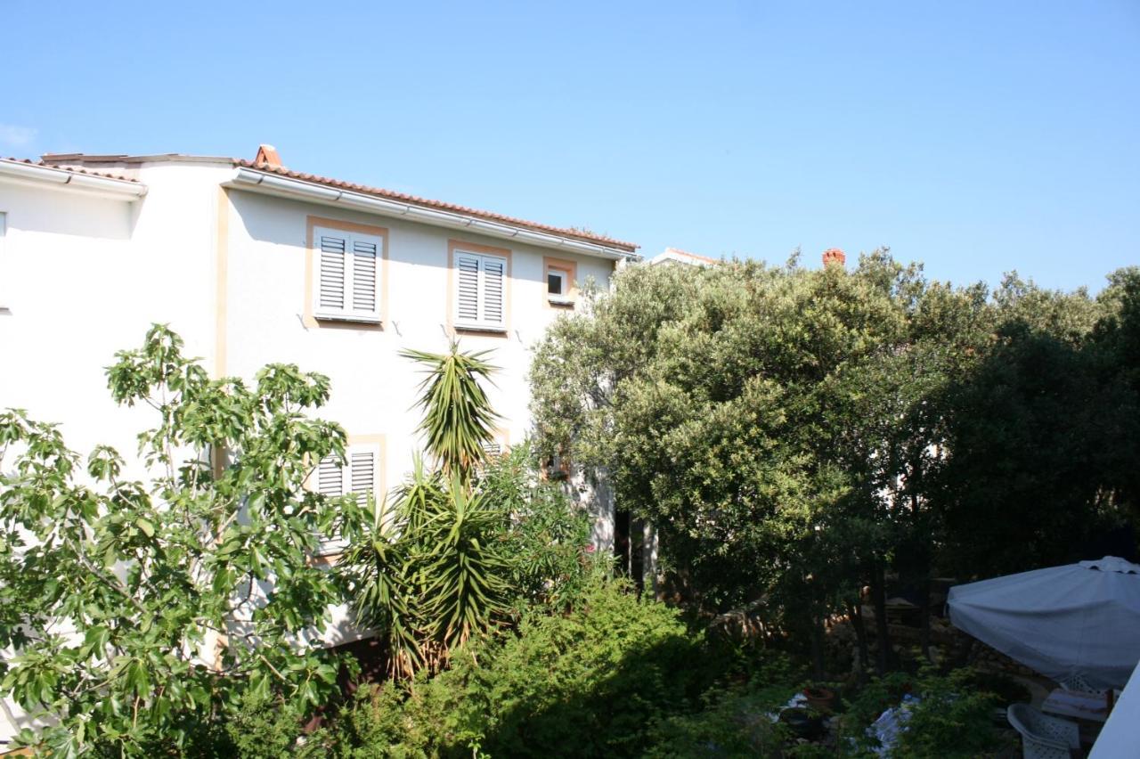 Apartments With A Parking Space Mandre, Pag - 6405 科兰 外观 照片